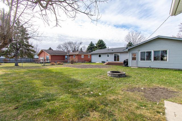 706 Rensvold Boulevard, Moorhead, MN 56560