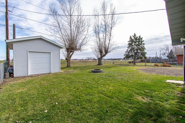 706 Rensvold Boulevard, Moorhead, MN 56560