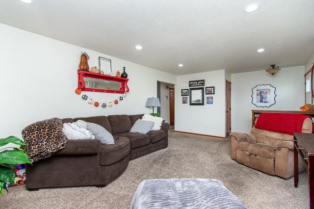 706 Rensvold Boulevard, Moorhead, MN 56560