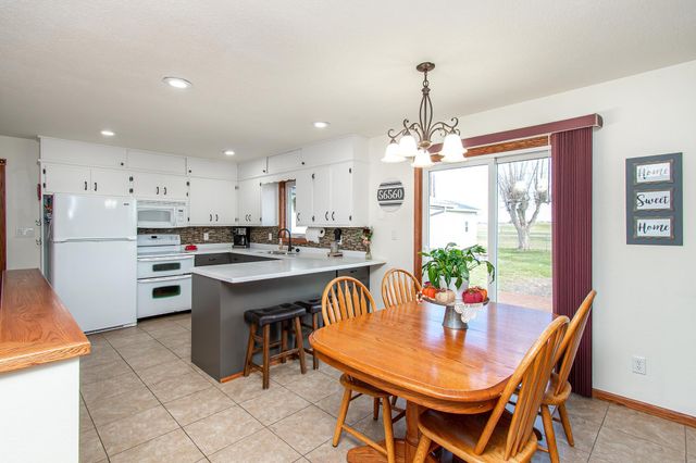 706 Rensvold Boulevard, Moorhead, MN 56560