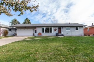 706 Rensvold Boulevard, Moorhead, MN 56560