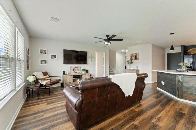 15903 Arapaho Bend Lane, Cypress, TX 77429