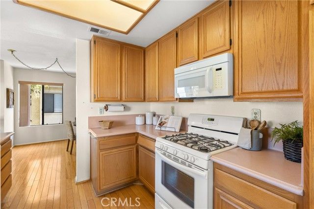 2595 PLAZA DEL AMO 424, Torrance, CA 90503