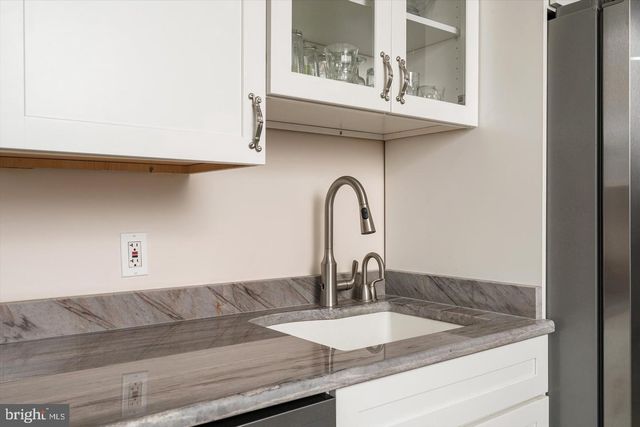 1387 MONMOUTH, Eastampton, NJ 08060