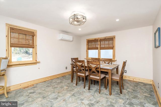 1387 MONMOUTH, Eastampton, NJ 08060