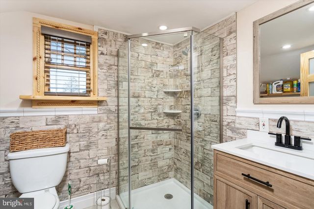 1387 MONMOUTH, Eastampton, NJ 08060