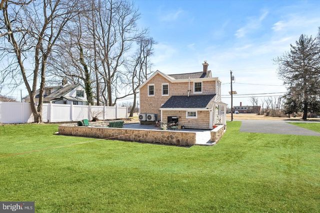 1387 MONMOUTH, Eastampton, NJ 08060