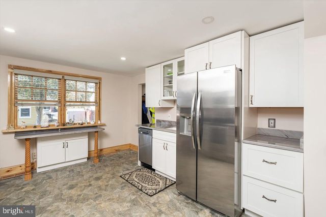 1387 MONMOUTH, Eastampton, NJ 08060