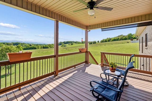 198 Manor Lane, Jonesborough, TN 37659