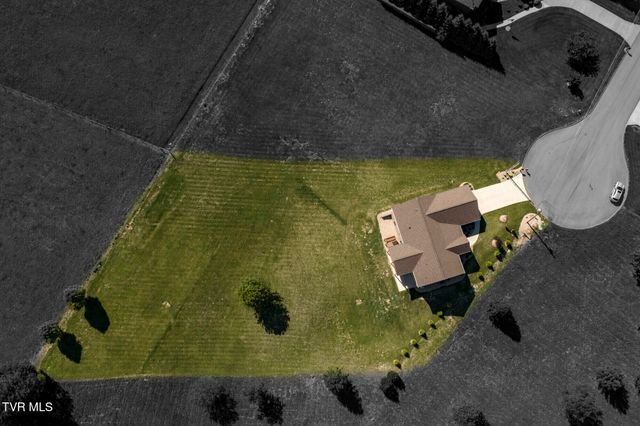 198 Manor Lane, Jonesborough, TN 37659