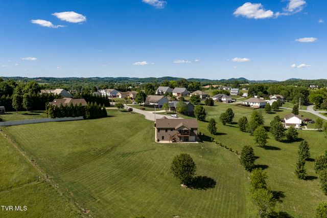 198 Manor Lane, Jonesborough, TN 37659