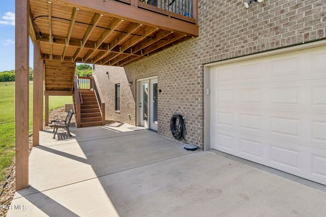 198 Manor Lane, Jonesborough, TN 37659