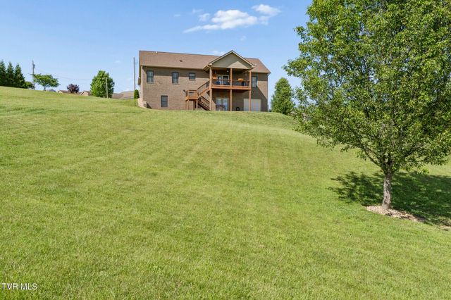 198 Manor Lane, Jonesborough, TN 37659