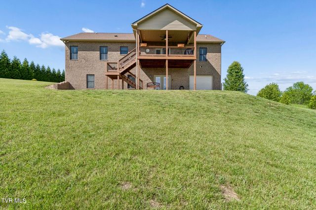 198 Manor Lane, Jonesborough, TN 37659