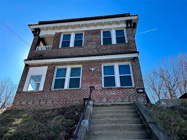 2032 Perrysville Ave, Perry Hilltop, PA 15214