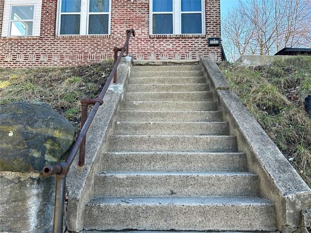 2032 Perrysville Ave, Perry Hilltop, PA 15214