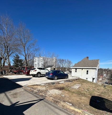 2032 Perrysville Ave, Perry Hilltop, PA 15214