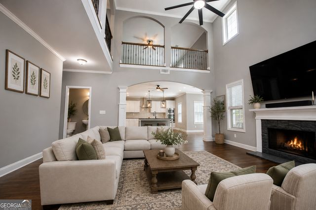 201 Overton Point, Carrollton, GA 30116