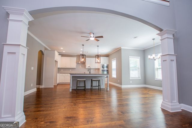 201 Overton Point, Carrollton, GA 30116