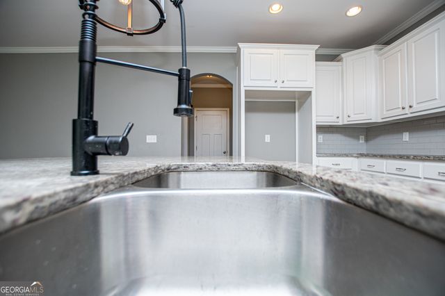 201 Overton Point, Carrollton, GA 30116