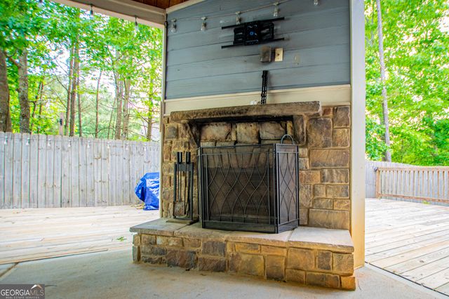 201 Overton Point, Carrollton, GA 30116