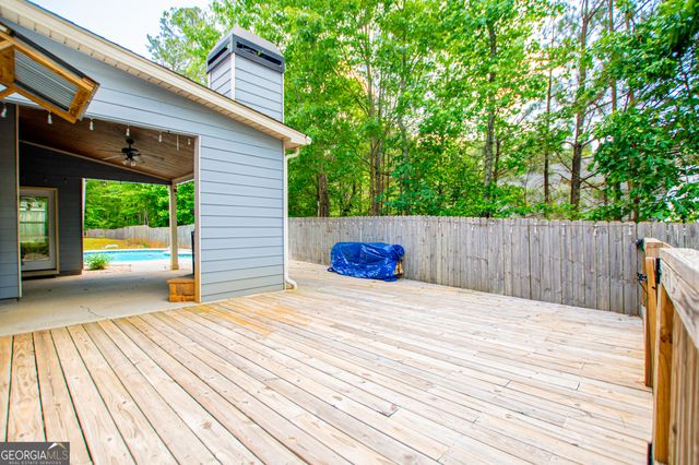 201 Overton Point, Carrollton, GA 30116