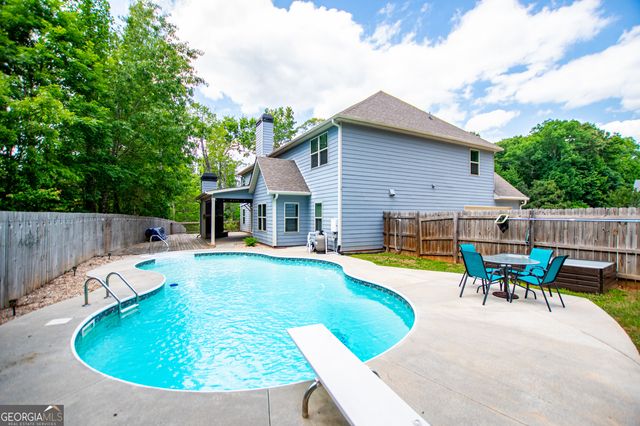 201 Overton Point, Carrollton, GA 30116