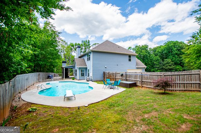 201 Overton Point, Carrollton, GA 30116