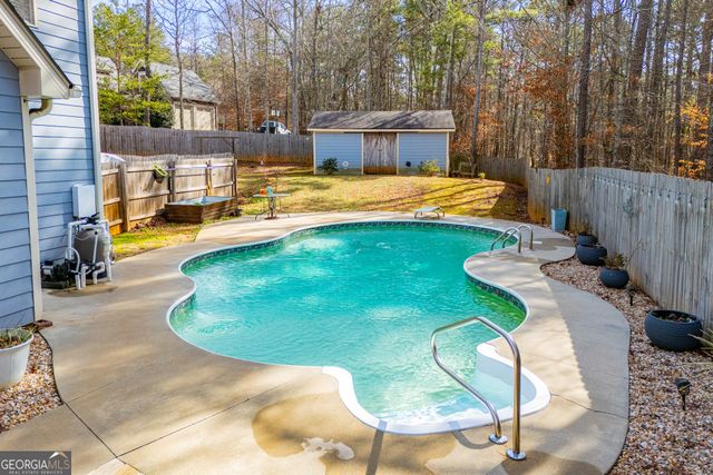 201 Overton Point, Carrollton, GA 30116