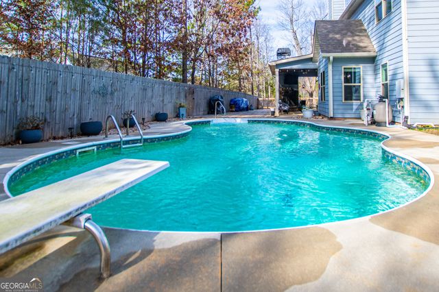 201 Overton Point, Carrollton, GA 30116