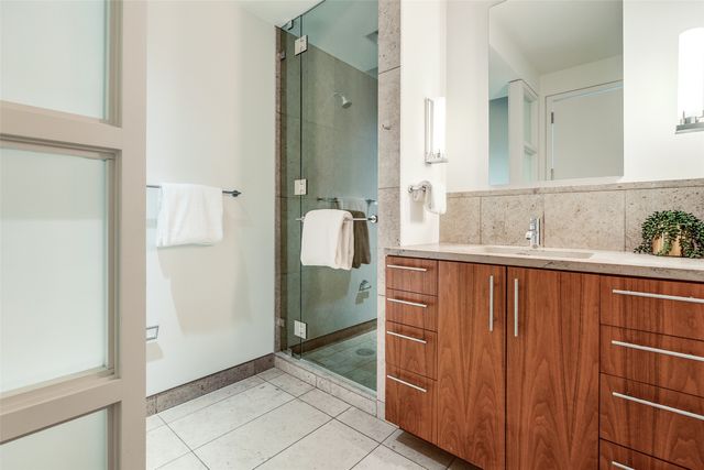 1918 Olive Street 3402, Dallas, TX 75201