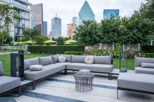 1918 Olive Street 3402, Dallas, TX 75201