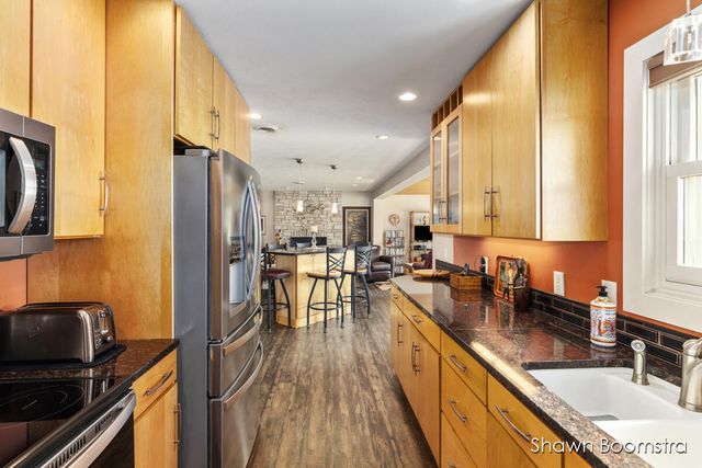 2791 Lakeshore Road, Dalton Twp, MI 49457