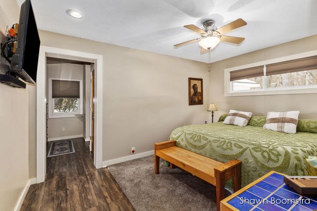 2791 Lakeshore Road, Dalton Twp, MI 49457