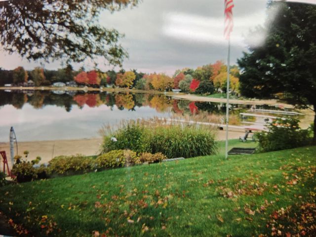 2791 Lakeshore Road, Dalton Twp, MI 49457