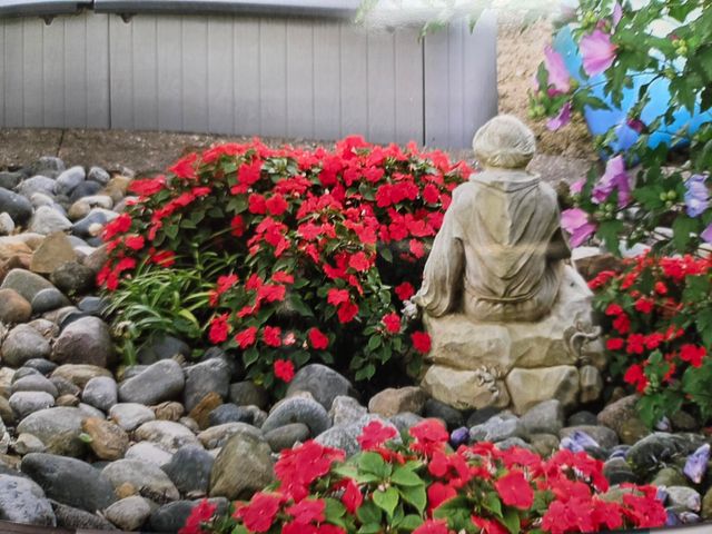 2791 Lakeshore Road, Dalton Twp, MI 49457