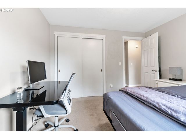 14105 Sw SPINNAKER Dr, Beaverton, OR 97005
