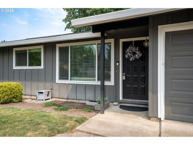 14105 Sw SPINNAKER Dr, Beaverton, OR 97005
