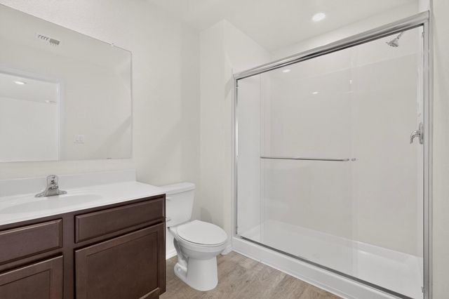 2410 Desi Loop, Belen, NM 87002