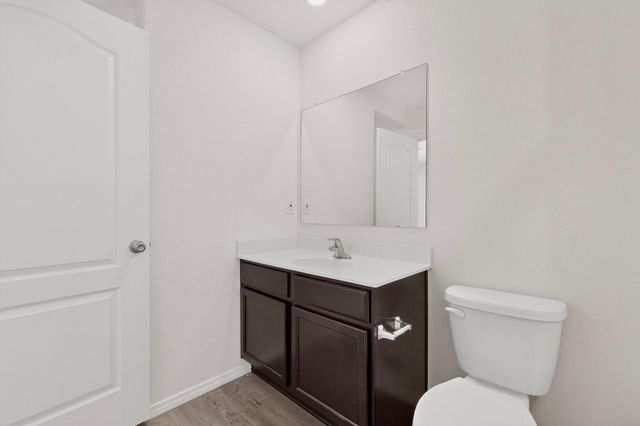 2410 Desi Loop, Belen, NM 87002