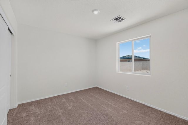 2410 Desi Loop, Belen, NM 87002