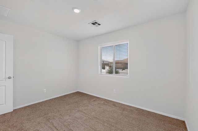 2410 Desi Loop, Belen, NM 87002