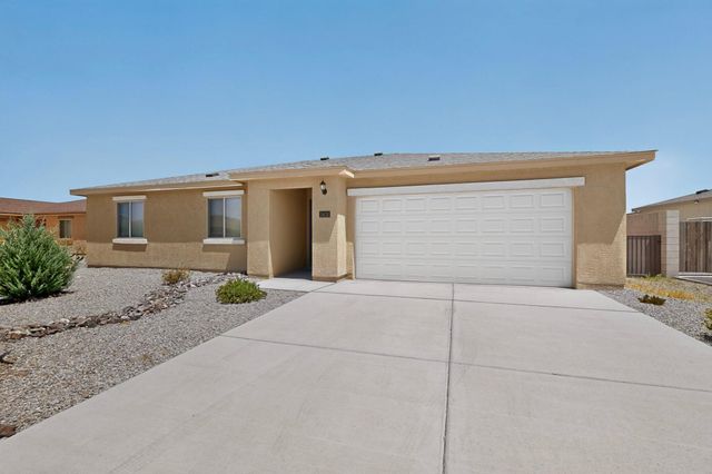 2410 Desi Loop, Belen, NM 87002