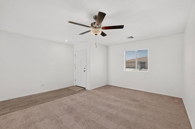2410 Desi Loop, Belen, NM 87002