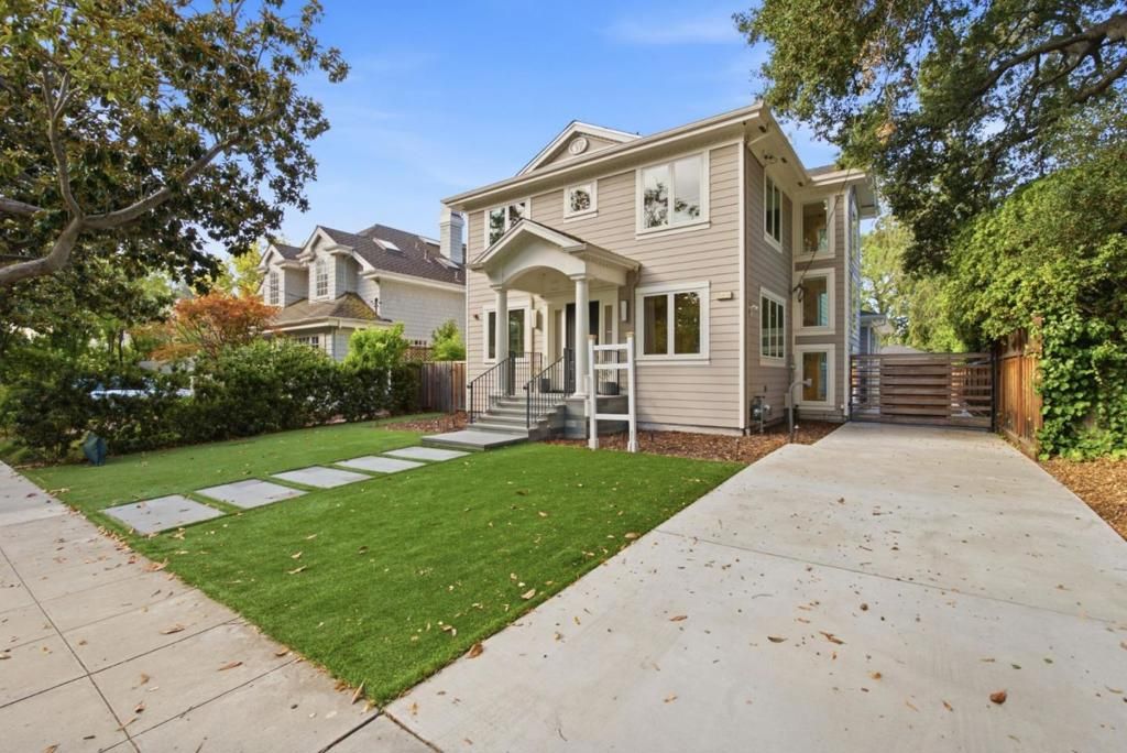 Image 2 of property listing at 1730 Webster Street, Palo Alto, CA 94301