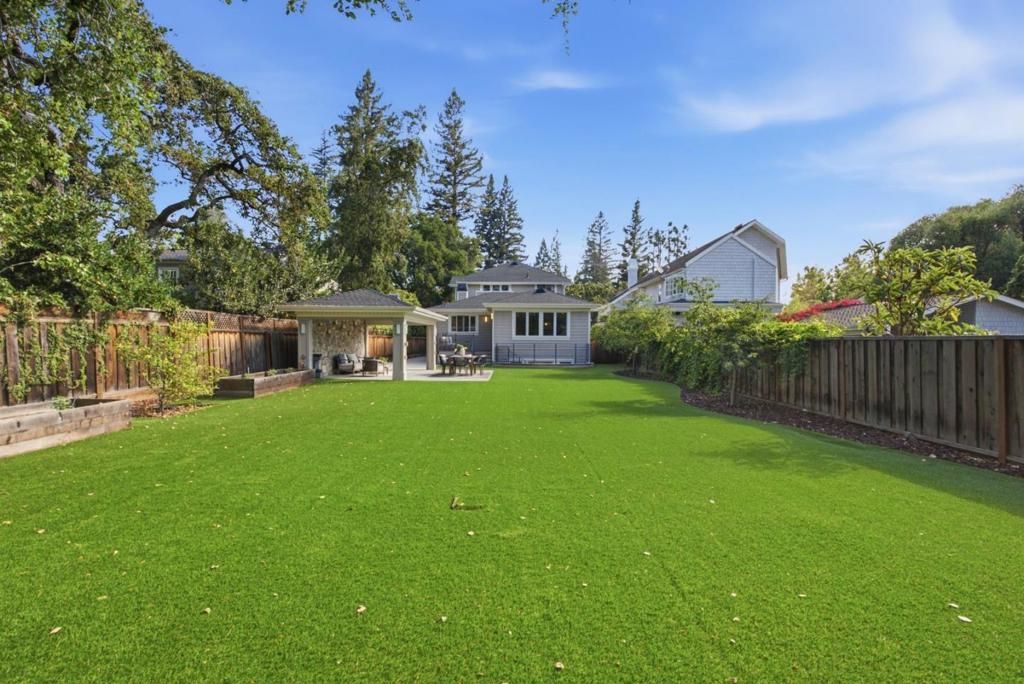 Image 3 of property listing at 1730 Webster Street, Palo Alto, CA 94301