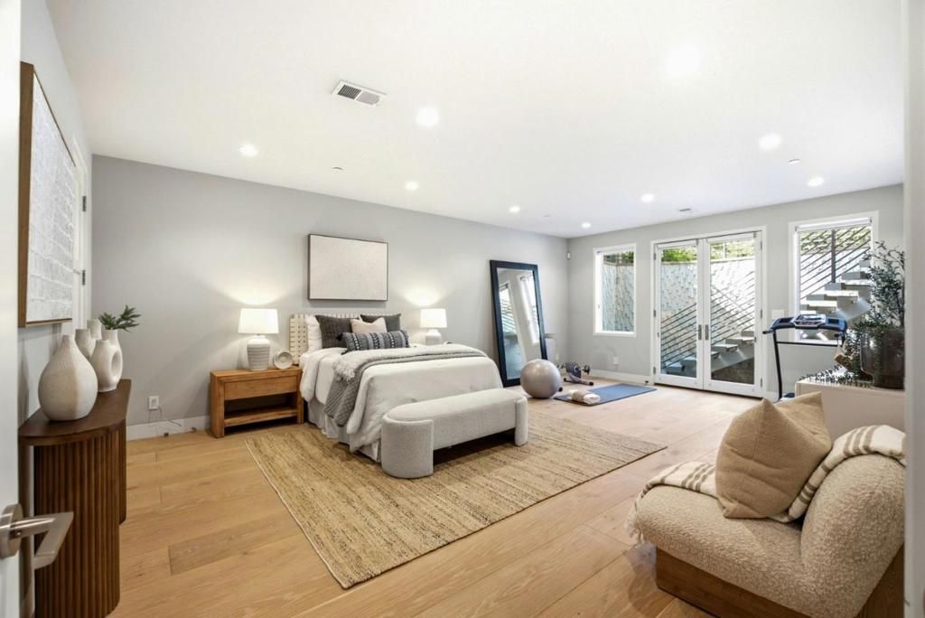 Image 73 of property listing at 1730 Webster Street, Palo Alto, CA 94301