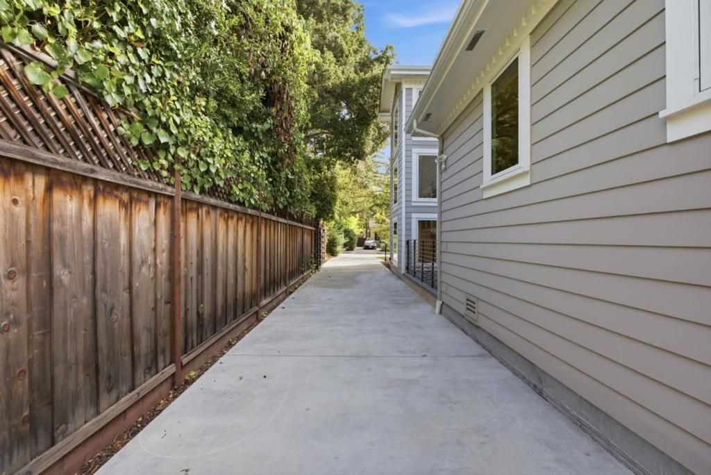 Image 87 of property listing at 1730 Webster Street, Palo Alto, CA 94301