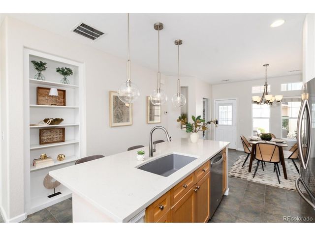 9646 W Hinsdale Pl, Littleton, CO 80128