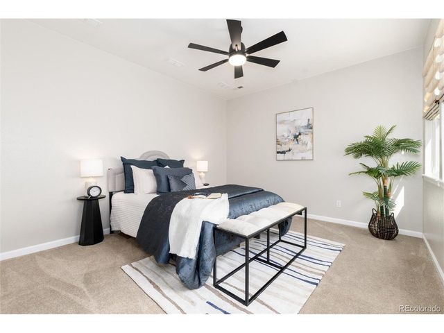 9646 W Hinsdale Pl, Littleton, CO 80128